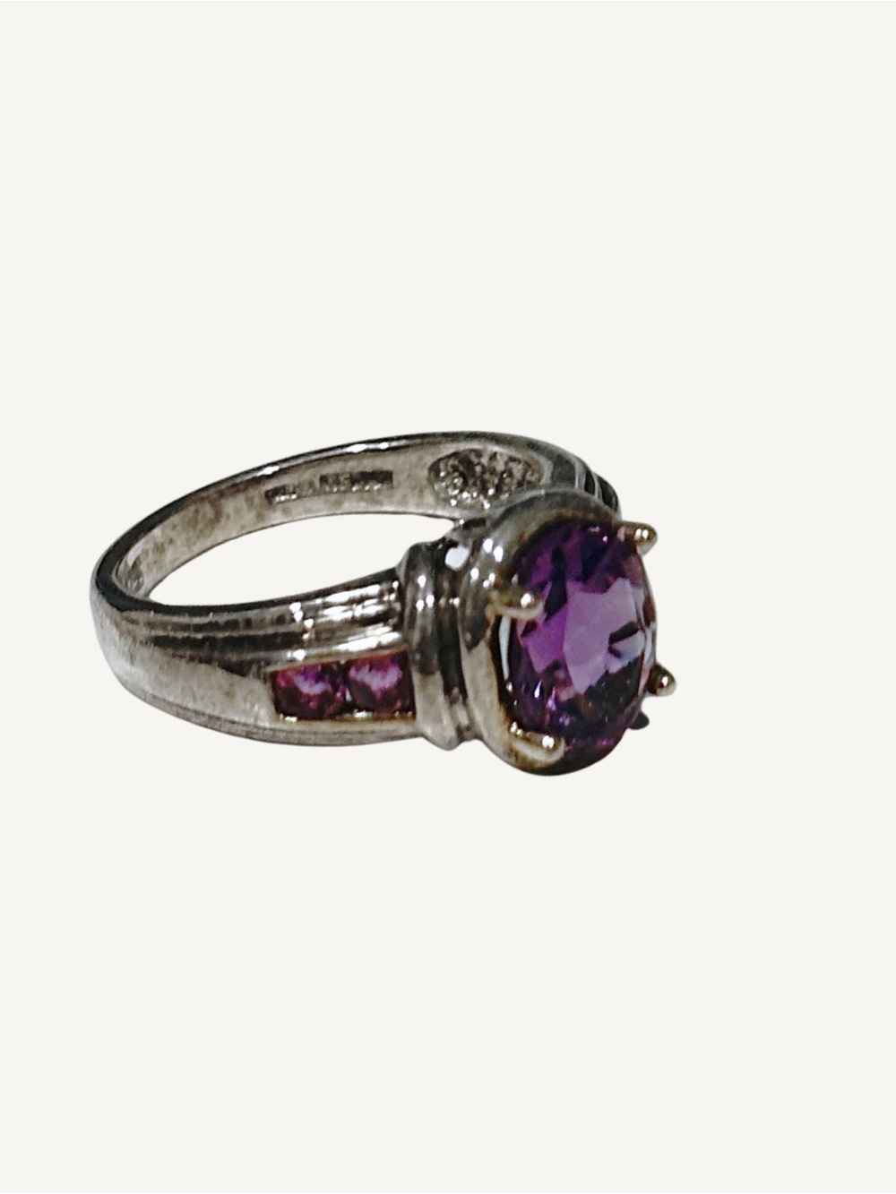Amethyst Sterling Silver Ring Oval Center Channel Set Shoulders Vintage 90s - Picture 4 of 8